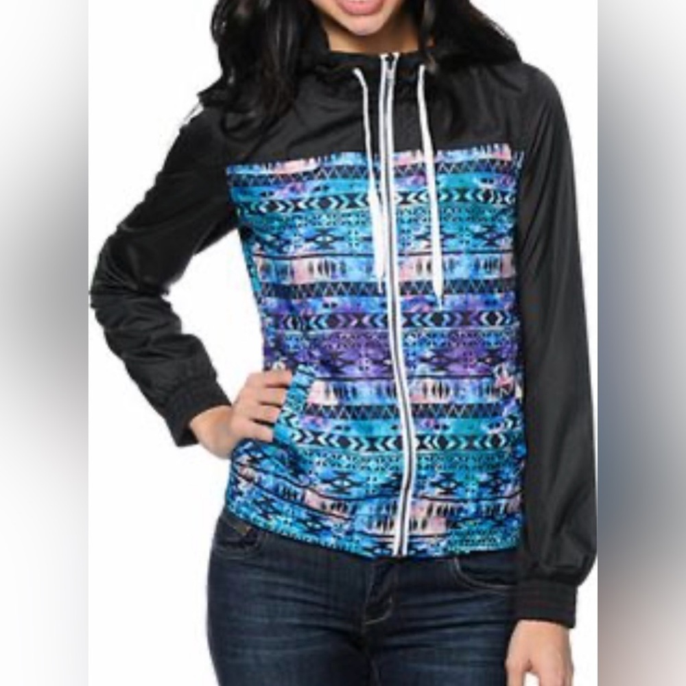 Empyre Women's Black and Blue Aztec tribal Patterned Jacket. Juniors large